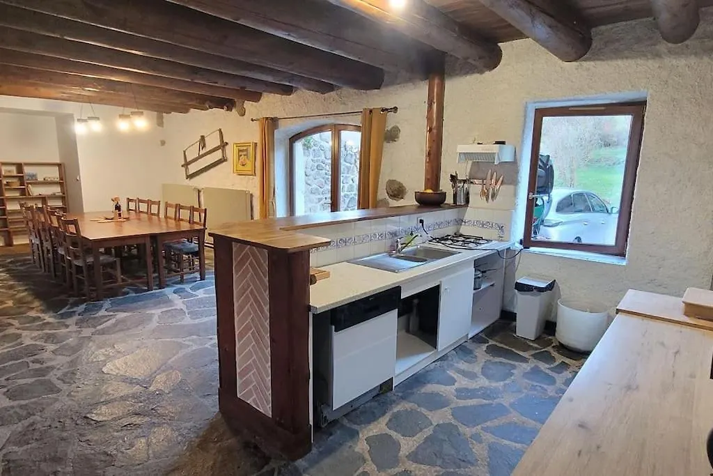 Gite De Vaubarlet Au Calme Sainte-Sigolene 0*,