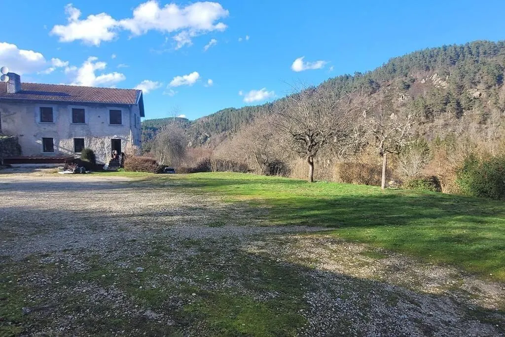 Gite De Vaubarlet Au Calme Sainte-Sigolene Ferienhaus