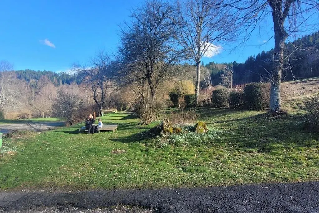 Holiday home Gite De Vaubarlet Au Calme Sainte-Sigolene